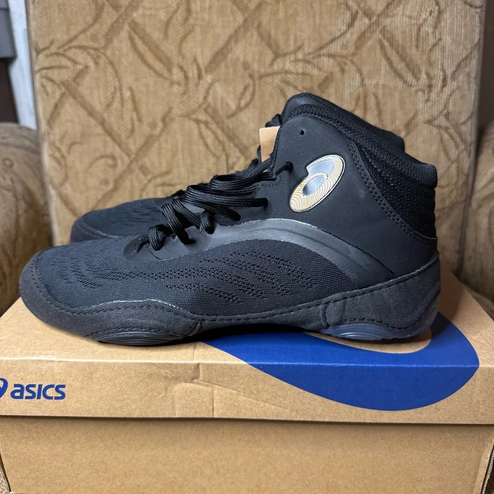 Asics Split Elite Men’s 9.5 Wrestling shoes Black Athletic sneakers 1081A050‎